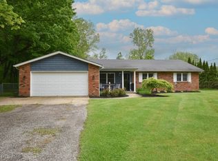 1687 Bennett Rd, Madison, OH 44057
