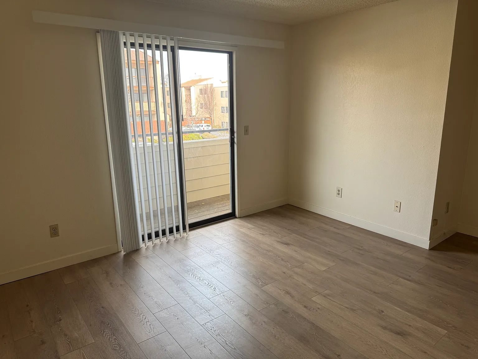 1 bed, $1,295 — Photo 3