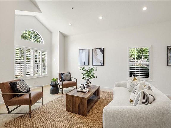 5th image of 1460 Malaga Ct