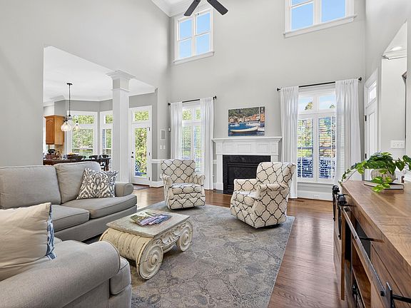 4th image of 103 Trident Ct