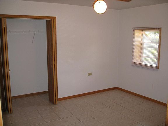 5th image of 1035 Warner Ave APT 6N