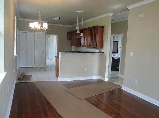 3rd image of 5314 Baccich St