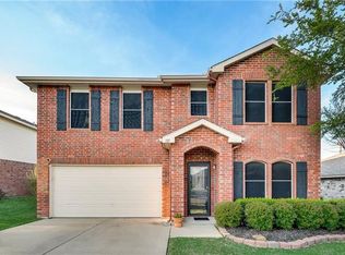 1111 Mazourka Dr, Arlington, TX 76001