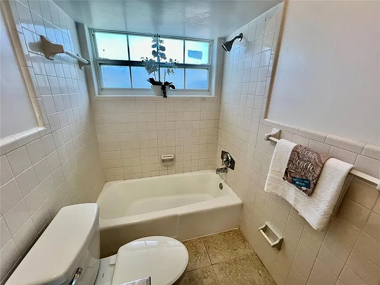 11315 3rd St E #C — Photo 11