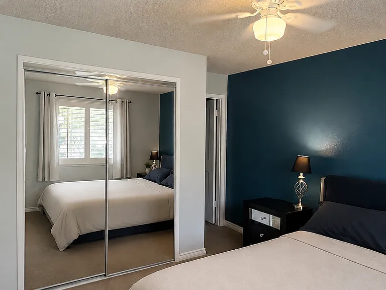 2704 Harvest Ln — Photo 12