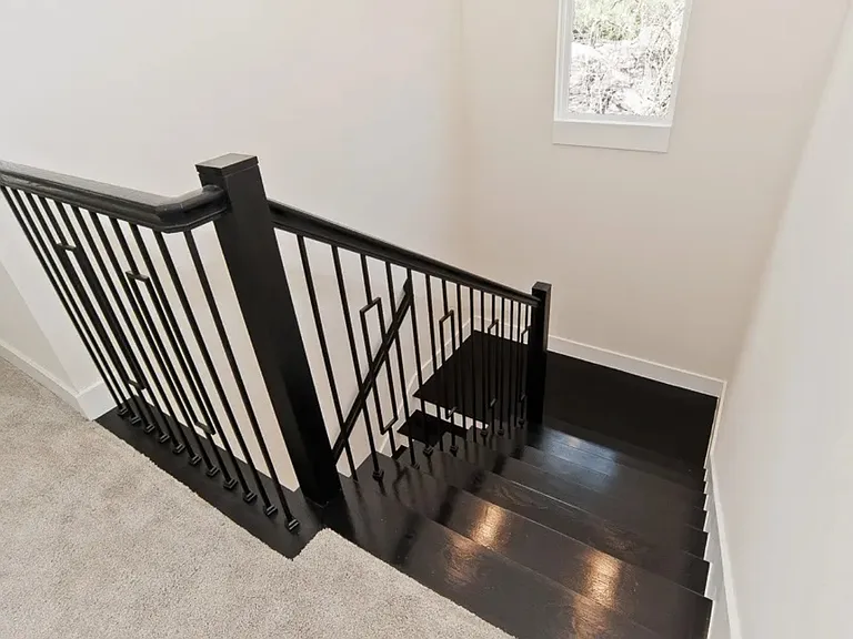 835 Winston St — Photo 16