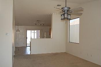 4th image of 72 E Zinnia Pl