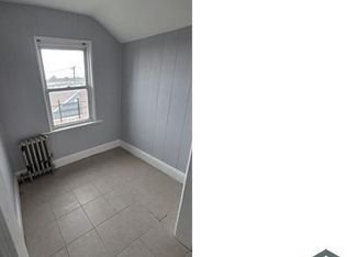 329 Beach 29th St FLOOR 3, Far Rockaway, NY 11691