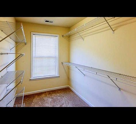 4th image of 310 Niblewill Pl