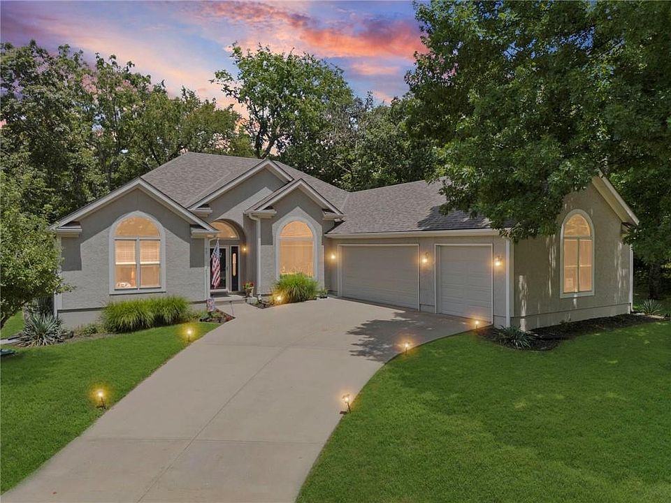 1st image of 53 Rock Ln