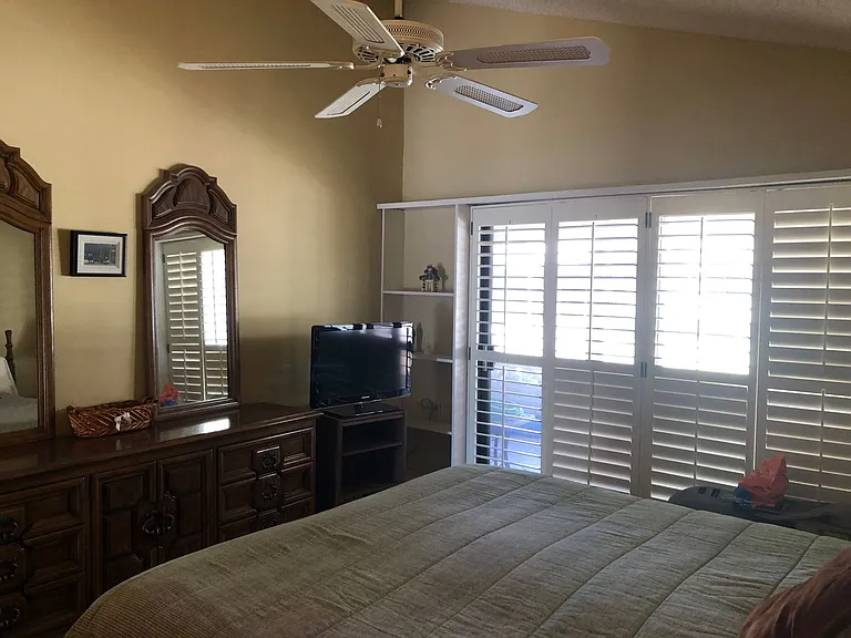 15 Leisure World — Photo 19
