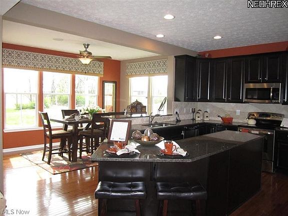 5th image of 113SL Hazelwood Dr