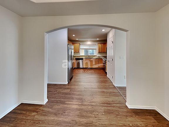 4th image of 18321 96th Ave E