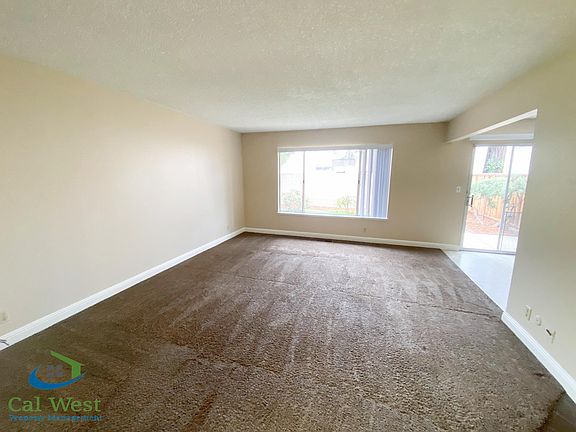 4th image of 917 El Lisa Dr APT B