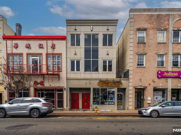 220 Harrison Ave, Harrison, NJ 07029