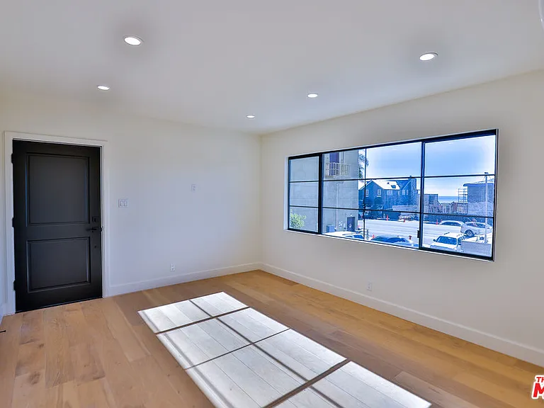 22227 Pacific Coast Hwy #C-F — Photo 37