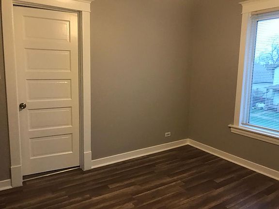 5th image of 1668 Euclid Ave #2