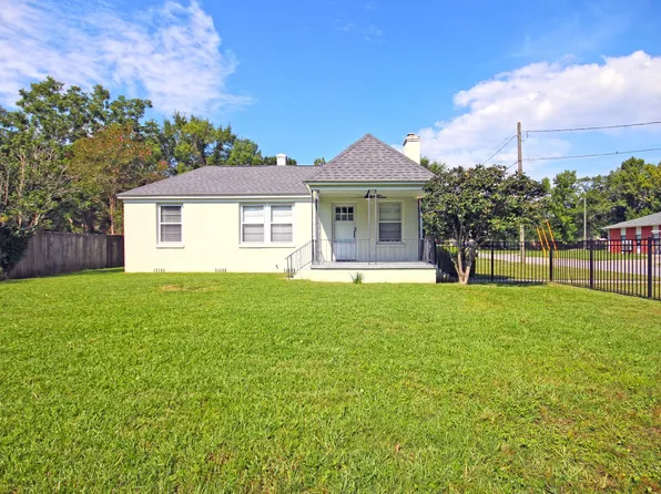 1221 E Hernandez St, Pensacola, FL 32503