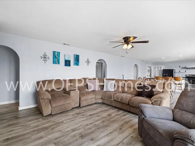 13885 Highway 20 — Photo 15