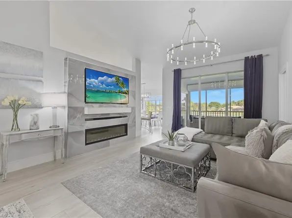 5873 Three Iron Dr Unit 503, Naples, FL 34110