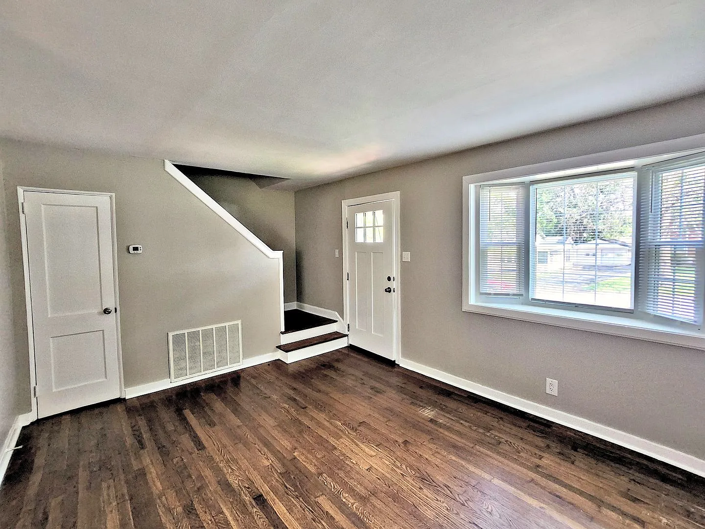 Coming Soon! Under New Management - 2 Bd. Townhome In Five Points — Photo 3