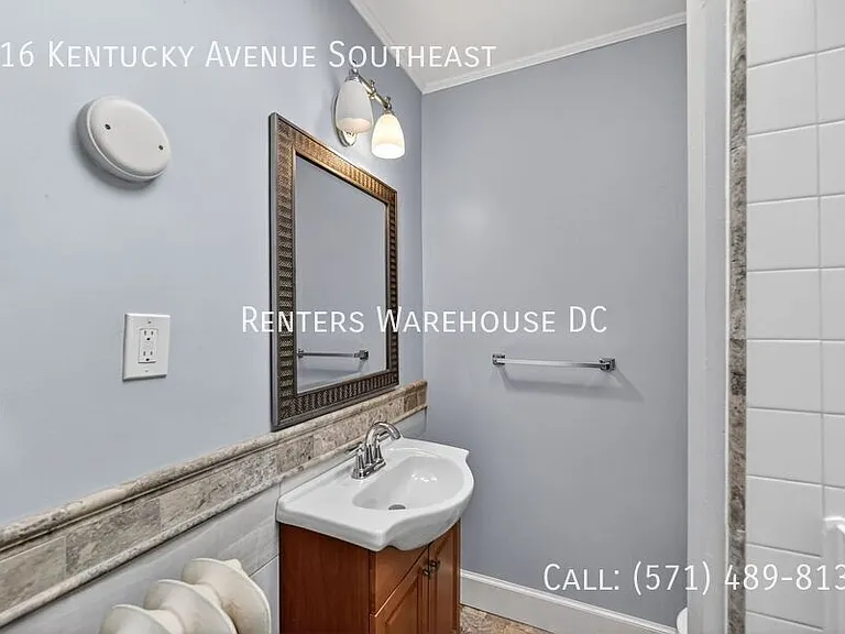 816 Kentucky Ave SE — Photo 28