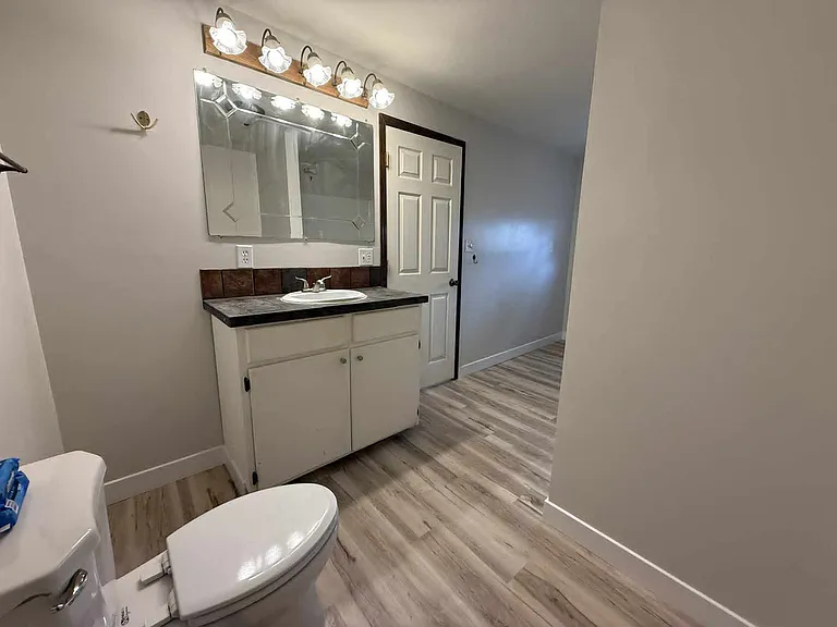 2202 D Ave — Photo 21