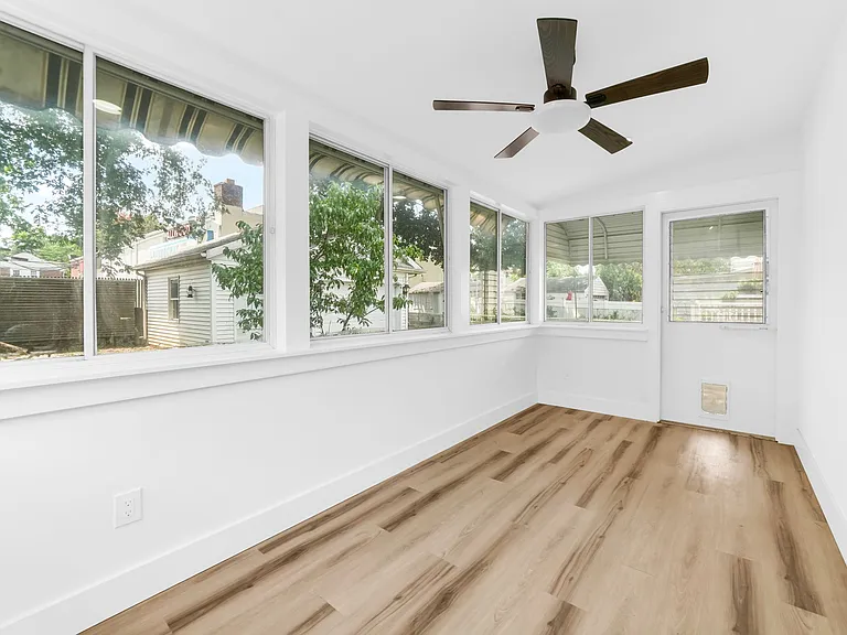21 Morris Rd — Photo 16