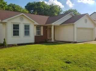 202 Oxford Ave, Fairview Heights, IL 62208