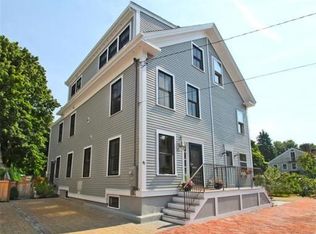 41 Purchase St, Newburyport, MA 01950