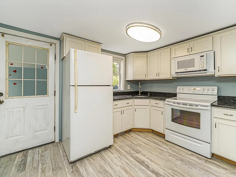 173 Canal Rd #2 — Photo 3