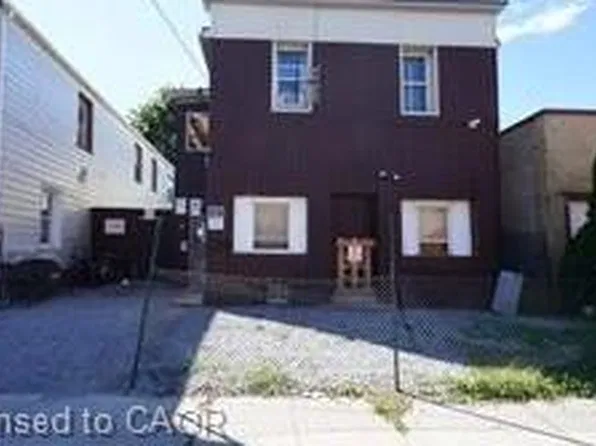 9 Albert St, Welland, ON L3B 4L1