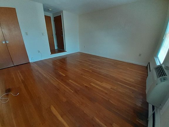 2nd image of 365 Angell St APT 8