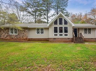 3331 Manchester Dr SW, Lilburn, GA 30047
