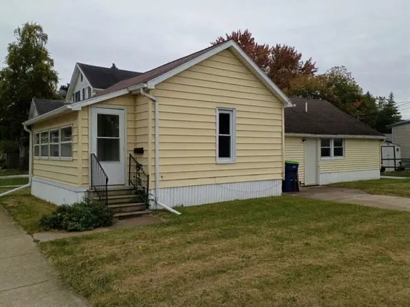 1402 Webster St, Bay City, MI 48708