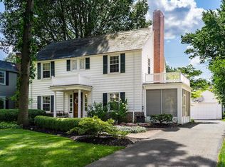 2703 Henthorn Rd, Columbus, OH 43221