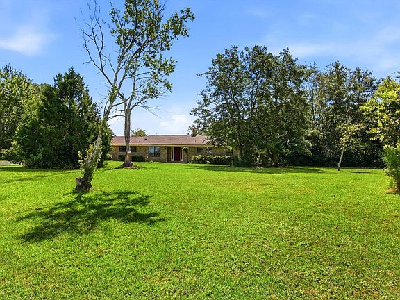 3rd image of 116 Ten Lake Dr