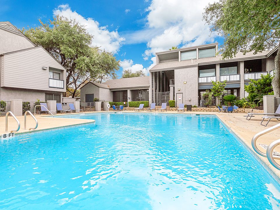1st image of 8800 Starcrest Dr APT 80