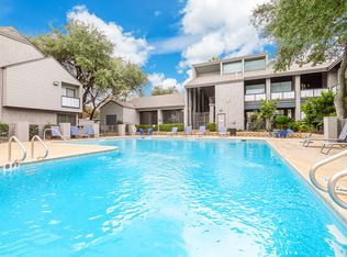 8800 Starcrest Dr APT 111, San Antonio, TX 78217