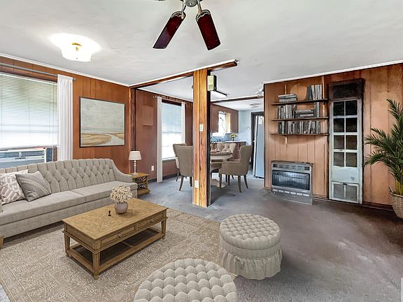 4th image of 371 Bateson Ln