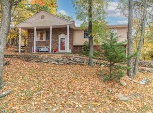 24 Slayton Rd, Glenwood, NJ