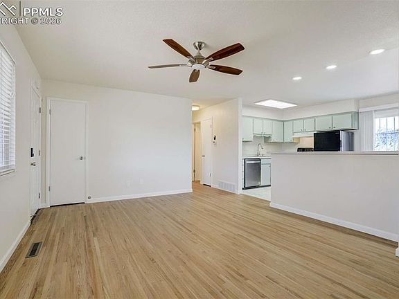 4th image of 3442 Westwood Blvd