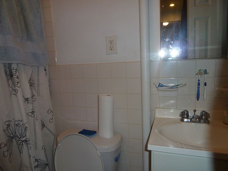 2nd image of 300 E 88th St APT 2S