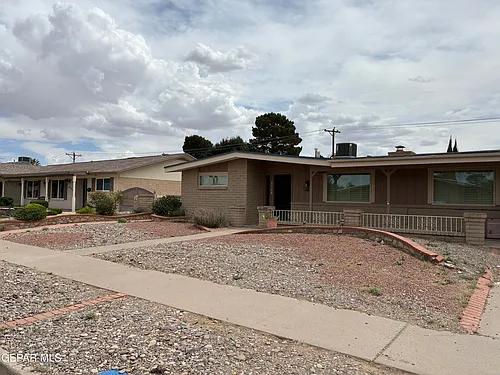 8316-H Burgess Dr #H Photo 1