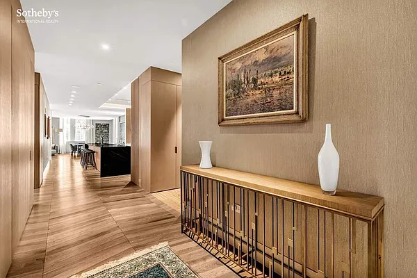 Rented by Sotheby's International Realty | media 11