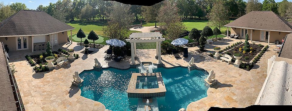 1st image of 610 NW 156th Way