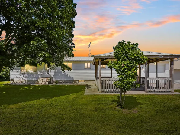 10134 Newell Ave, Greene, IA 50636