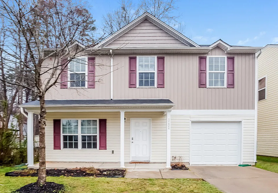 3202 Kayla Ln