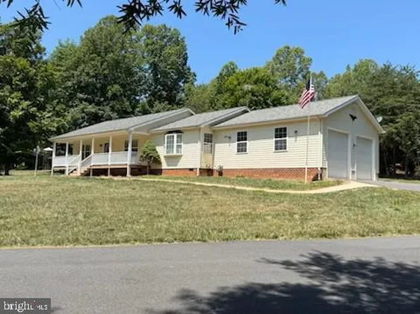857 Tall Pines Dr, Mineral, VA 23117