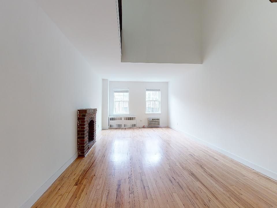 1st image of 402 E 83rd St #4D1